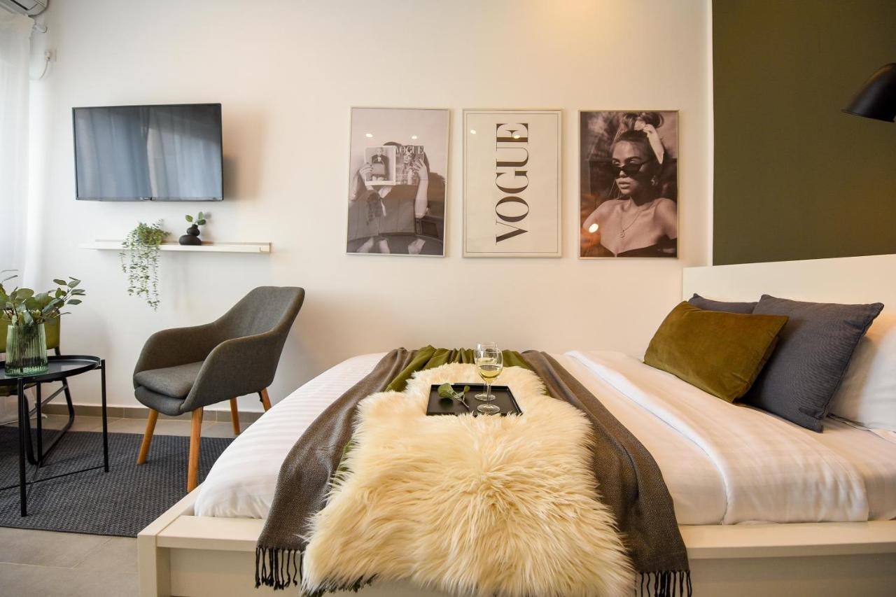 Classy Comfort - Chic Studio On Regina Elisabeta Bukarest Eksteriør billede